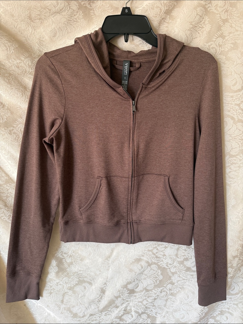 NWOT Vuori Halo Hoodie in Chocolate Milk Heather